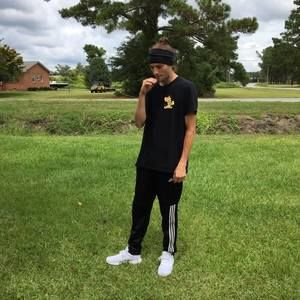 Meet your Posher, Harley